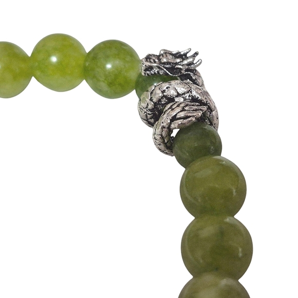 Handcrafted Unisex Jade Bead and Pewter Dragon Bracelet - Picture 4 of 4